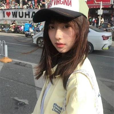 单身汉与时髦女郎封面